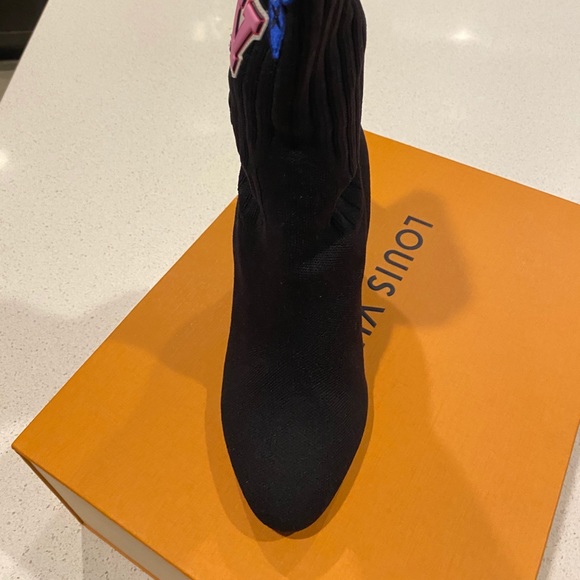 Silhouette ankle boots - Picture 3 of 7